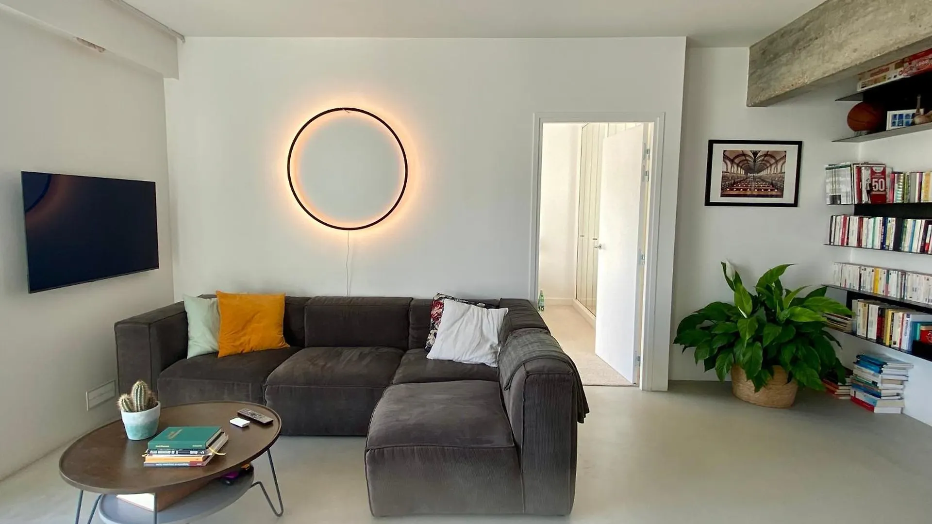 Apartment Appartement Moderne, Vue Sur Les Toits Et Plein Sud Paris