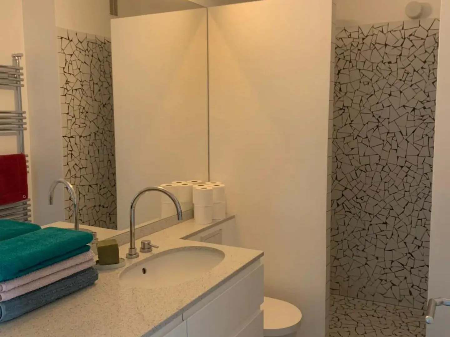 Appartement Moderne, Vue Sur Les Toits Et Plein Sud Paris